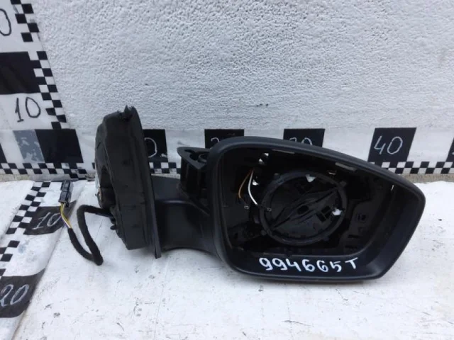 Зеркало боковое правое для Skoda Rapid I rest NH3 2017-2020 на фотографиях