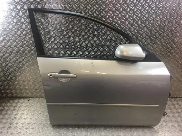 Дверь передняя правая для Mazda 3 BK Хэтчбек 2003-2009 на фотографиях