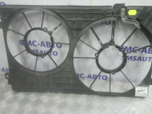 Диффузор вентиляторов для Volkswagen Golf VI (5K) 2008-2012 на фотографиях