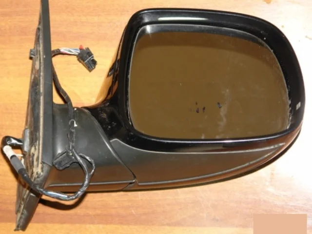 Зеркало боковое правое для Audi Q7 4L 2005-2015 на фотографиях