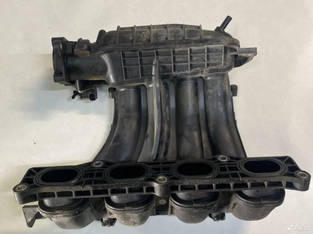 Впускной коллектор для Nissan X-Trail T31 RU 2007-2014 на фотографиях