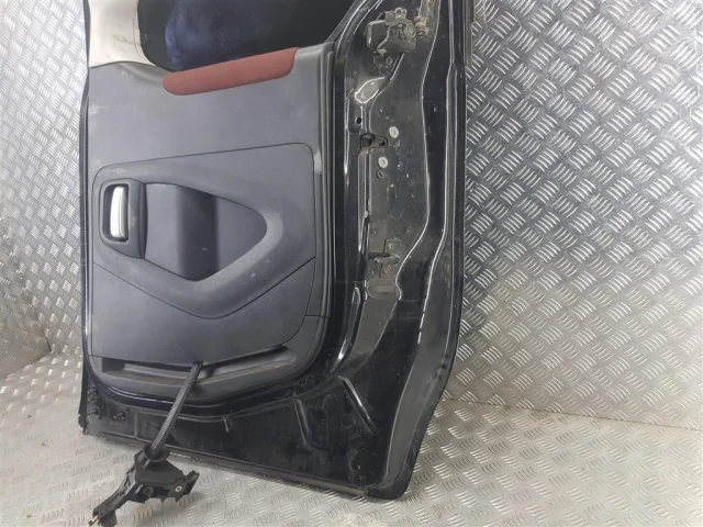 Двери для Citroen Berlingo 2 B9 Минивэн 2008-2016 на фотографиях