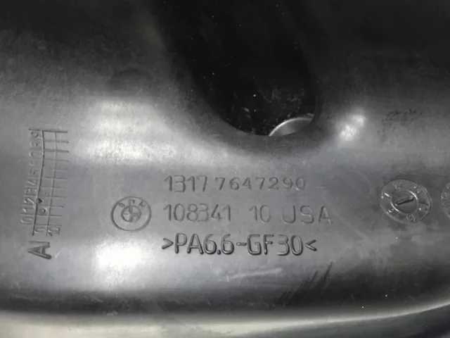 Расширительный бачок радиатора для BMW X5 Е70 2006-2013 на фотографиях