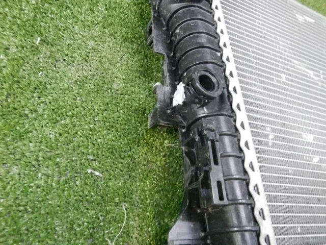 Радиатор охлаждения ДВС для BMW X3 G01 2017-2023 на фотографиях