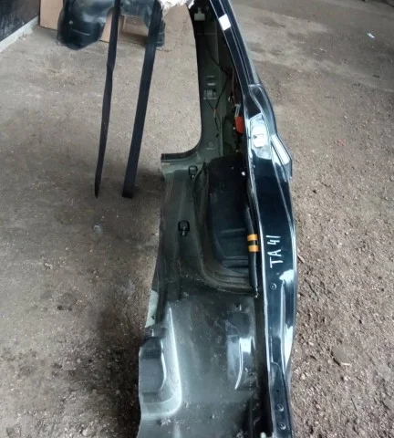 Заднее левое крыло для Suzuki Grand Vitara 2005-2014 на фотографиях