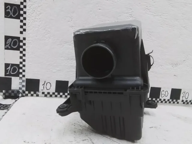 Корпус воздушного фильтра для Hyundai Creta 1 GS 2016-2021 на фотографиях