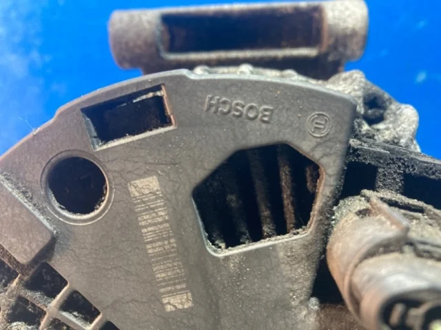 Генератор для Ford Transit 2006-2013 Фургон на фотографиях