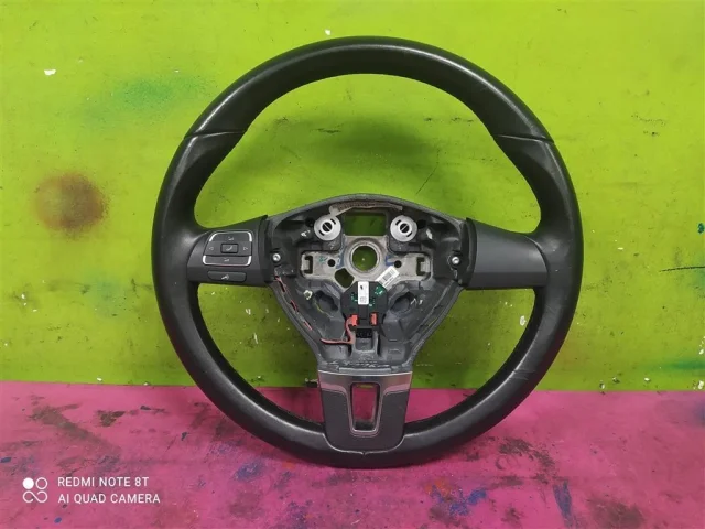 Руль для Volkswagen Jetta 6 2010-2019 на фотографиях