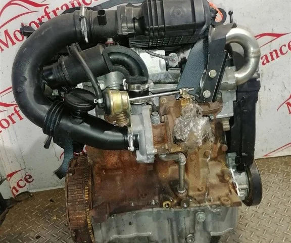 Двигатель без навесного для Renault Megane Хэтчбек 5 KZ 2008-2012 на фотографиях