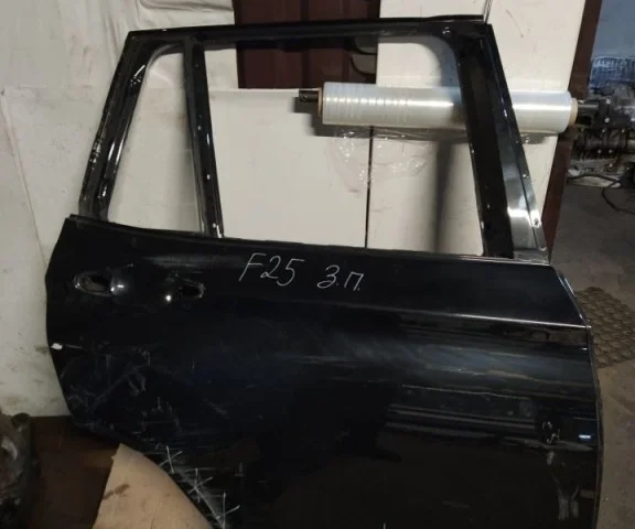 Накладка на дверь задняя правая для BMW X3 G01 2017-2023 на фотографиях