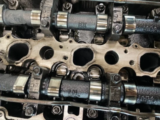 ГБЦ для Mitsubishi Pajero Sport KH0 2008-2013 на фотографиях