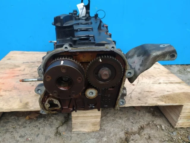 ГБЦ для Nissan X-Trail T31 RU 2007-2014 на фотографиях