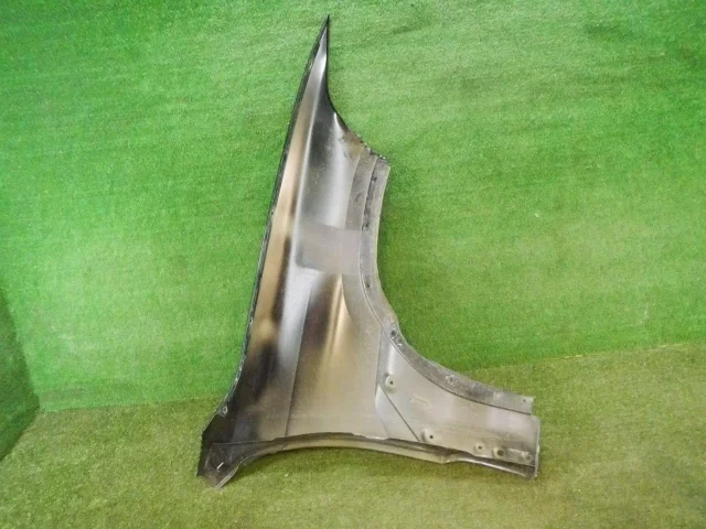 Крылья для BMW X6 G06 2019+ на фотографиях