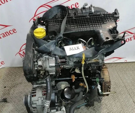 Двигатель без навесного для Renault Duster HS rest 2015-2021 на фотографиях