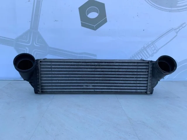 Интеркулер для BMW X5 Е70 2006-2013 на фотографиях