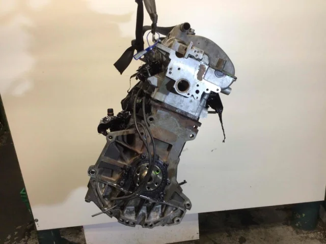 Продажа двигателя AVJ