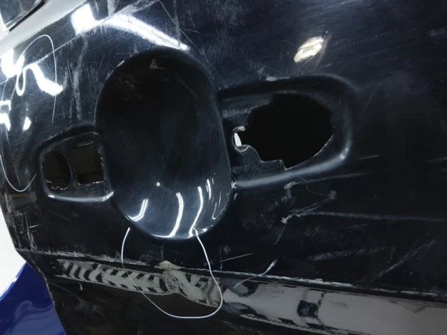 Дверь передняя правая для Ford Explorer U502 rest 2014-2019 на фотографиях