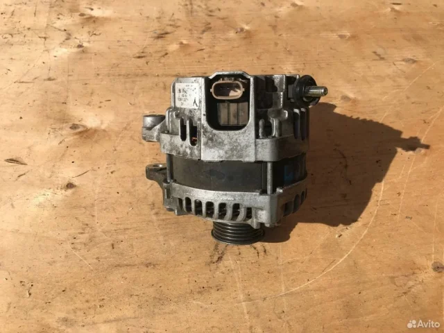 Генератор для Mazda CX 5 KE 2011-2017 на фотографиях