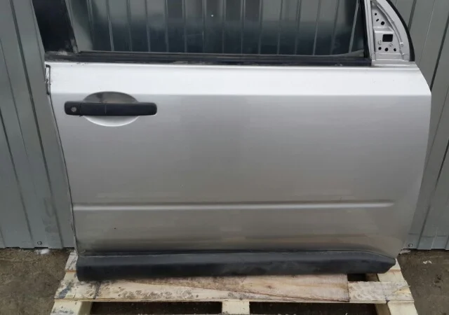 Дверь задняя правая для Nissan X-Trail T31 RU 2007-2014 на фотографиях