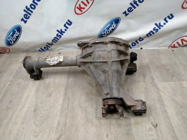 Редуктор переднего моста для Ford Explorer U251 2005-2011 на фотографиях
