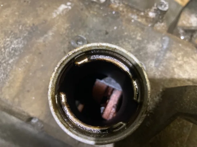 Двигатель без навесного для Renault Logan 2005-2015 (LS) на фотографиях