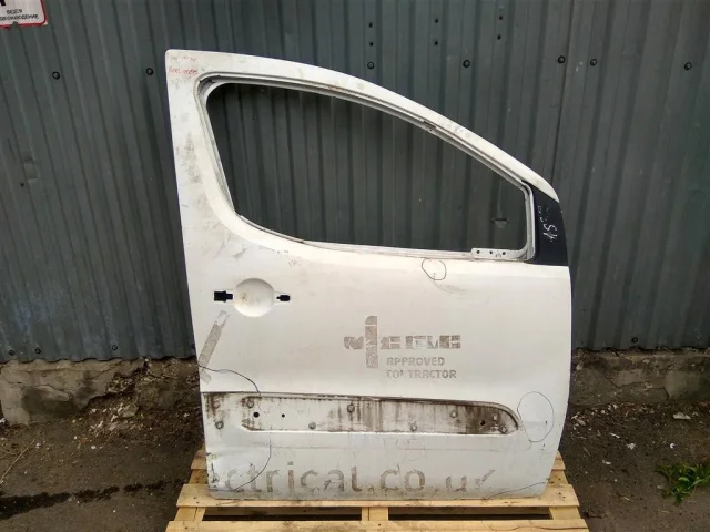 Двери для Citroen Berlingo 2 B9 rest Минивэн 2015-2022 на фотографиях