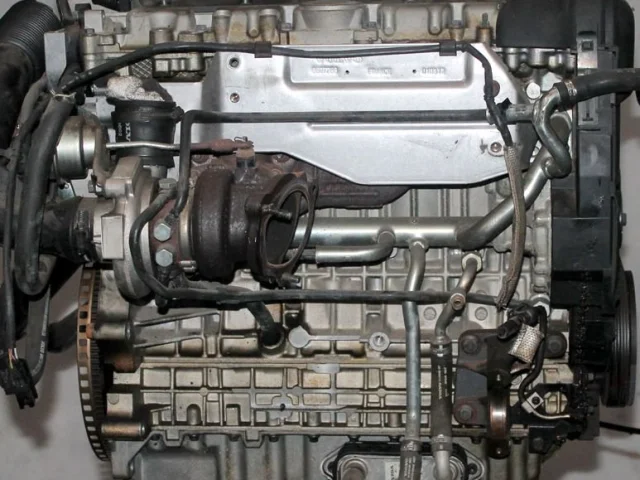 Продажа двигателя B5234T3