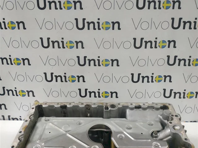 Поддон картера для Volvo C30 MK 2006-2013 на фотографиях