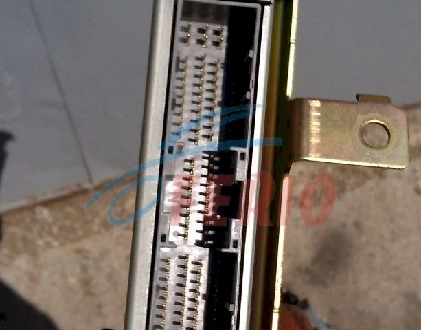 Блок управления двигателем для Nissan X-Trail T30 RU 2001-2007 на фотографиях