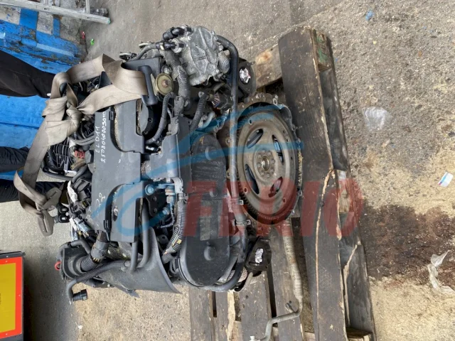 Двигатель без навесного для Land Rover Discovery L319 2004-2009 на фотографиях