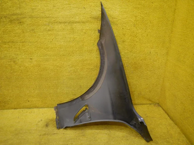 Крыло правое для BMW 3er F30 2011-2019 на фотографиях