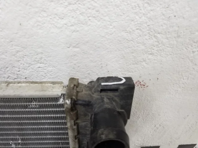 Радиатор охлаждения ДВС для Skoda Rapid I rest NH3 2017-2020 на фотографиях