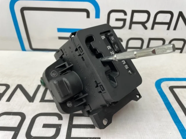 Селектор АКПП для Mercedes-Benz CLK class C208 1997-2002 на фотографиях