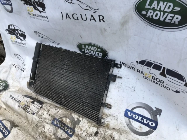 Радиатор кондиционера для Jaguar XF X250 2008-2016 на фотографиях
