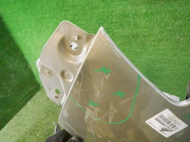 Крыло левое для Renault Logan 2005-2015 (LS) на фотографиях