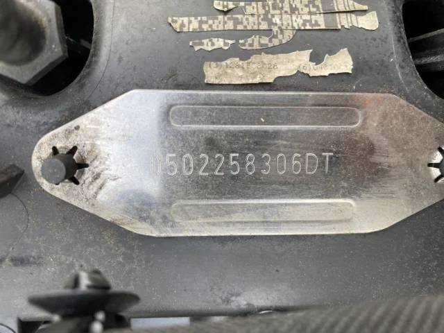 Двигатель для Jaguar XF X250 2008-2016 на фотографиях