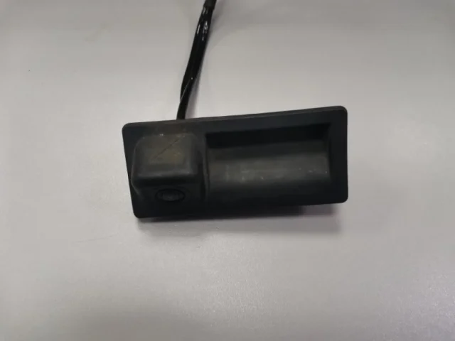 Камера заднего вида для Porsche Cayenne 958 Rest 2014-2018 на фотографиях