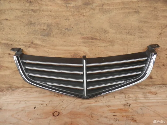 Решетка радиатора для Honda Accord 7 2002-2008 на фотографиях