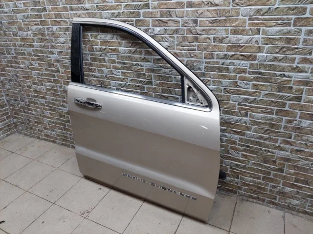 Двери для Jeep Grand Cherokee 4 WK2 rest 2013-2018 на фотографиях