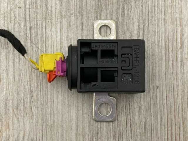 Аккумулятор для Audi Q7 4L 2005-2015 на фотографиях