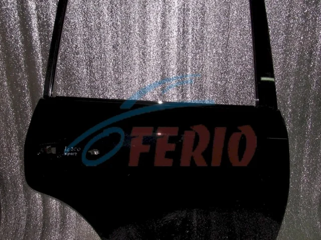 Дверь задняя правая для Toyota Land Cruiser 200 2007-2015 на фотографиях