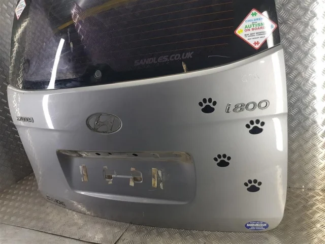 Крышка багажника для Hyundai H-1 TQ 2007-2018 на фотографиях