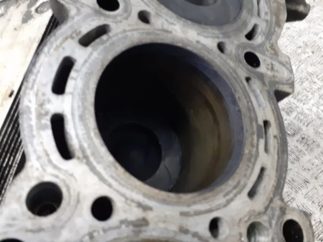 Двигатель для Mercedes-Benz GL class X164 2006-2012 на фотографиях