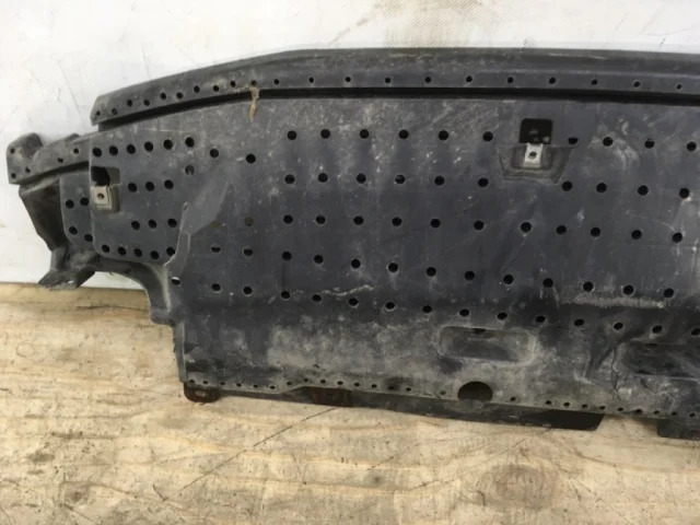 Защита картера двигателя для Suzuki Grand Vitara 2005-2014 на фотографиях