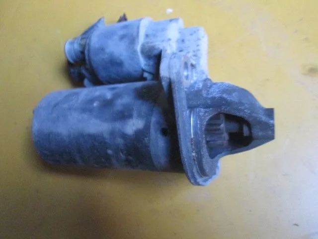 Стартер для Toyota Corolla E140/E150 Седан 2006-2013 на фотографиях