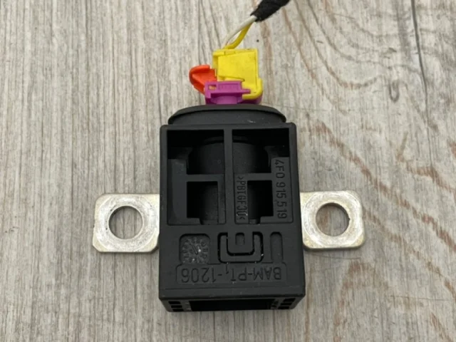 Аккумулятор для Audi Q7 4L 2005-2015 на фотографиях