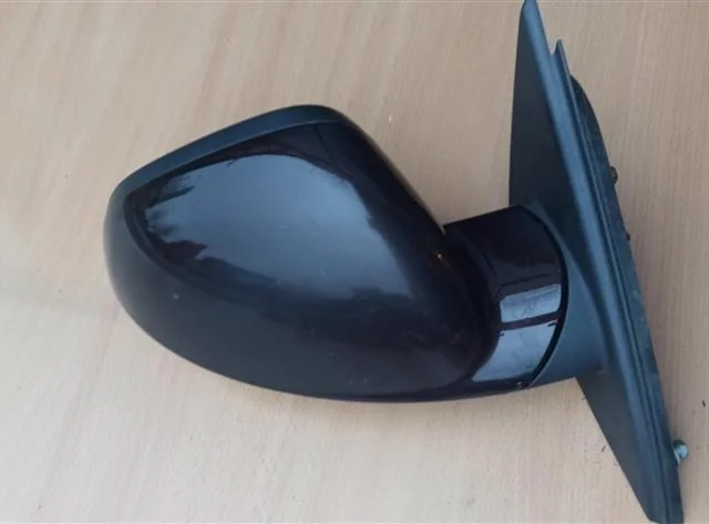 Зеркало боковое правое для Opel Insignia Седан A 2008-2017 на фотографиях