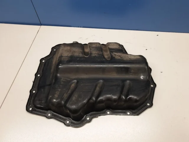 Поддон картера для Volkswagen Polo V (6C) Седан 2015-2020 на фотографиях