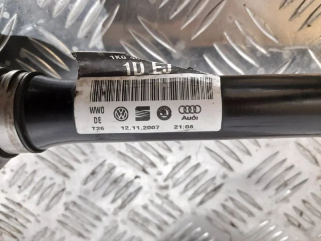 Привод передний левый для Volkswagen Passat (B6, Typ 3C) 2005-2010 на фотографиях