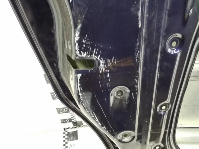 Двери для Kia Carnival 4 KA4 2020+ на фотографиях